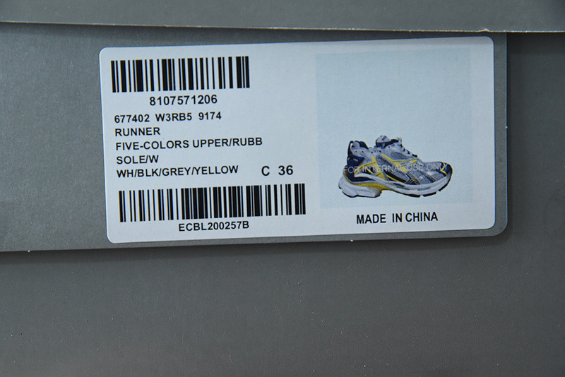 Ba*len*cia*ga runner sneaker