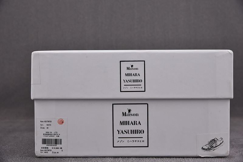 Ma*s*n mihara yasuhiro sneaker
